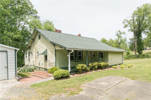 115 E Main Street, Jonesville, NC 28642
