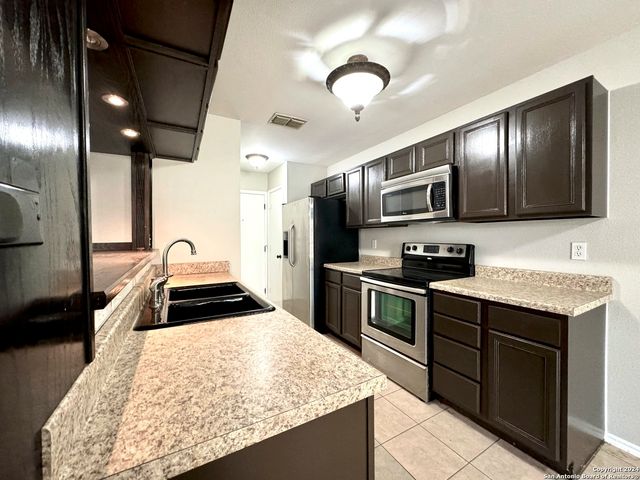 7846 GALAWAY BAY, San Antonio, TX 78240