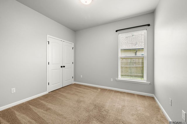 42408 Harborstone Ave, Prairieville, LA 70769