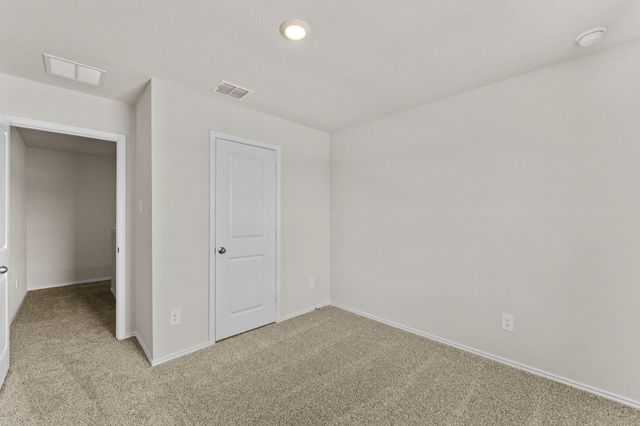 113 Howard DR, Maxwell, TX 78109