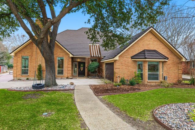 2410 Lone Oak Trail, Garland, TX 75044