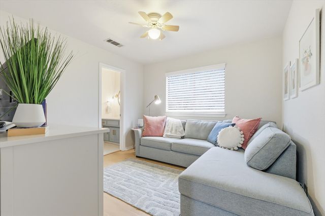 2410 Lone Oak Trail, Garland, TX 75044