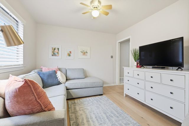 2410 Lone Oak Trail, Garland, TX 75044