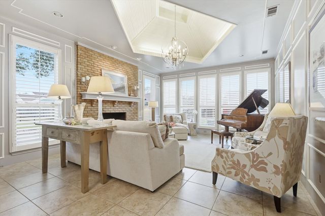 2410 Lone Oak Trail, Garland, TX 75044