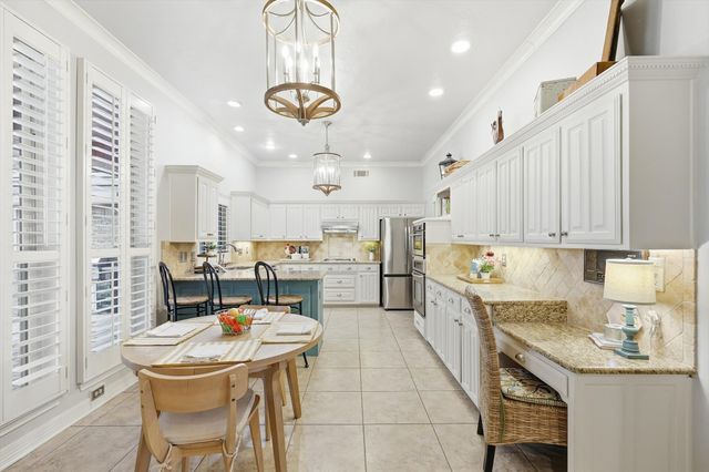 2410 Lone Oak Trail, Garland, TX 75044