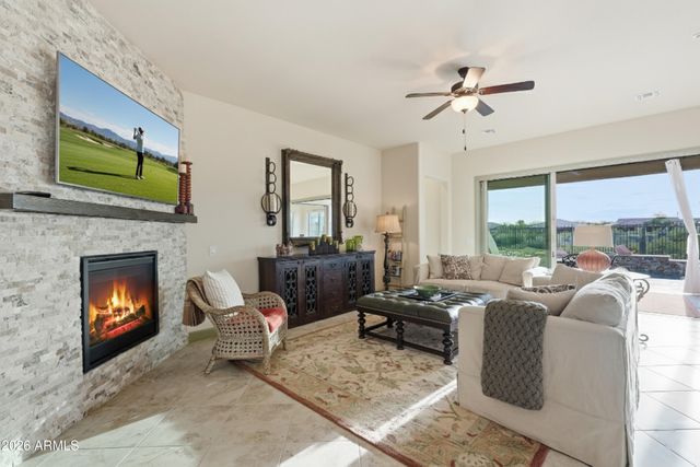 12381 W GILIA Way, Peoria, AZ 85383