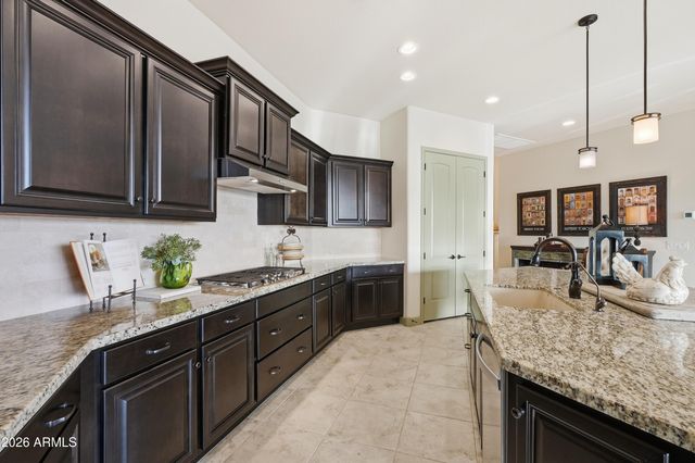 12381 W GILIA Way, Peoria, AZ 85383