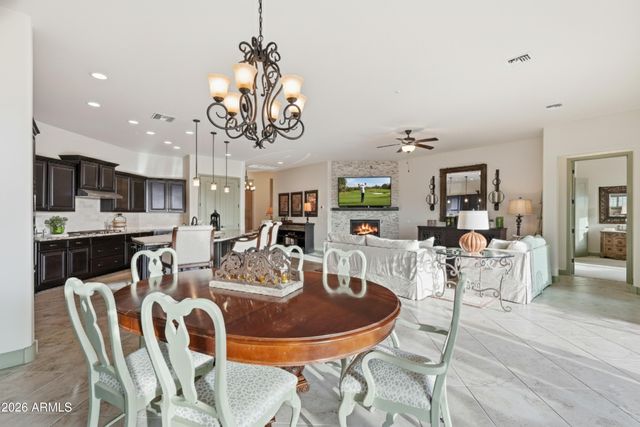 12381 W GILIA Way, Peoria, AZ 85383