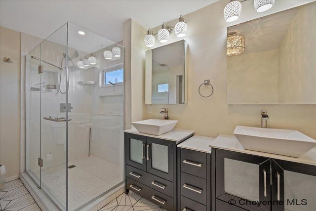 1823 LILAC CT, Cheyenne, WY 82001