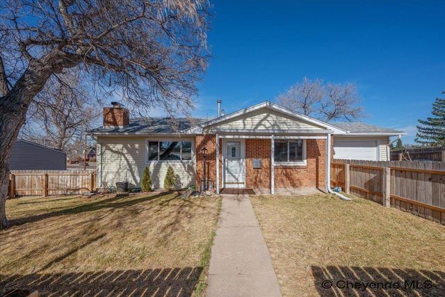 1823 LILAC CT, Cheyenne, WY 82001