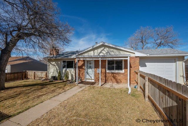 1823 LILAC CT, Cheyenne, WY 82001
