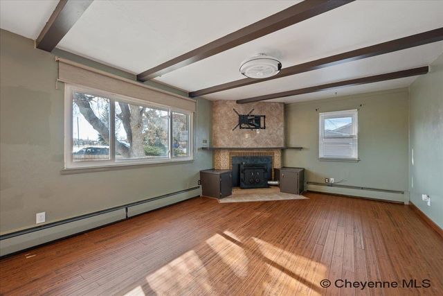 1823 LILAC CT, Cheyenne, WY 82001