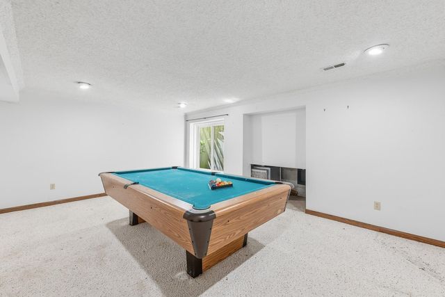 10215 E June dr, Derby, KS 67037