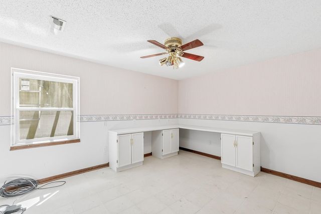 10215 E June dr, Derby, KS 67037
