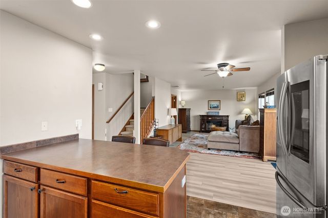 234 Wind River Dr, Chehalis, WA 98532