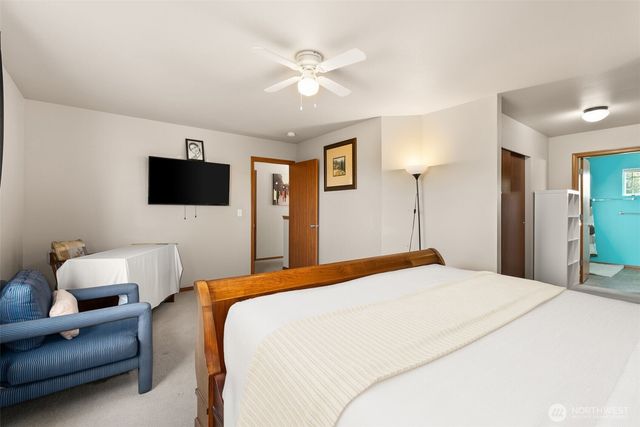 234 Wind River Dr, Chehalis, WA 98532