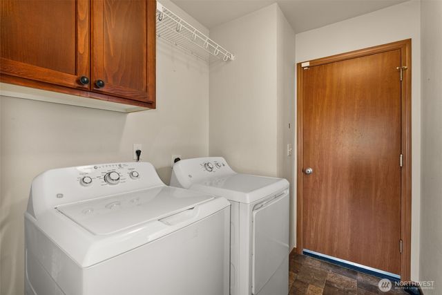 234 Wind River Dr, Chehalis, WA 98532