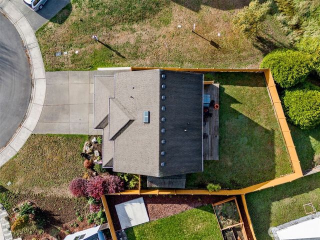 234 Wind River Dr, Chehalis, WA 98532