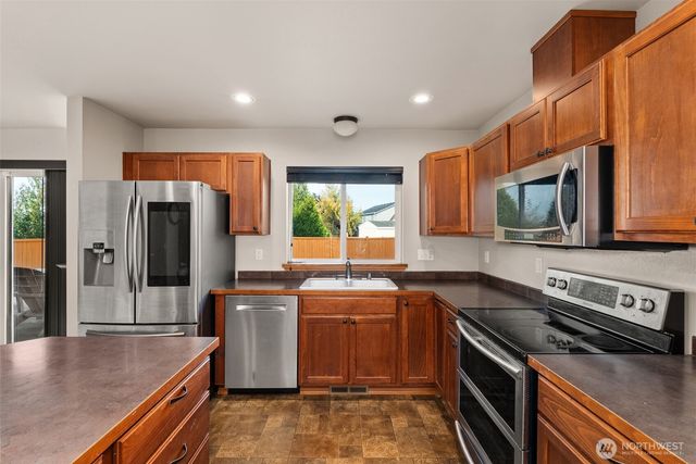 234 Wind River Dr, Chehalis, WA 98532