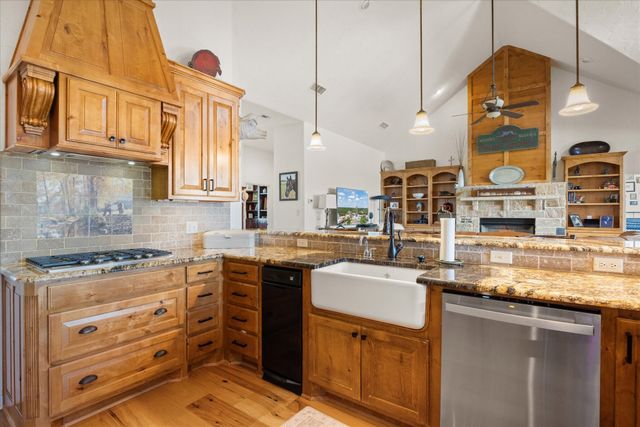 4525 Cattleguard Court, Tolar, TX 76476