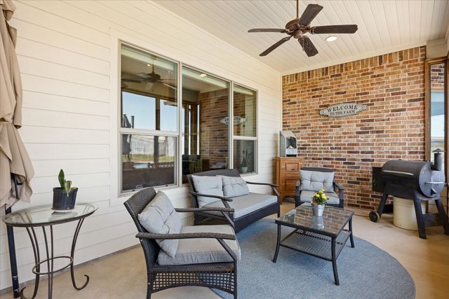 4525 Cattleguard Court, Tolar, TX 76476