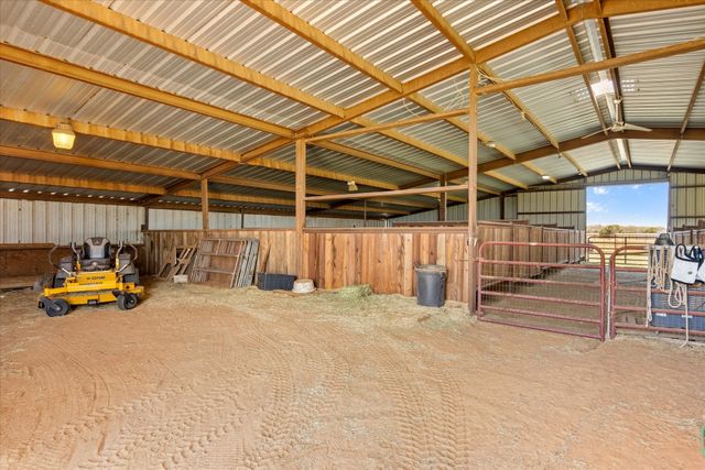 4525 Cattleguard Court, Tolar, TX 76476