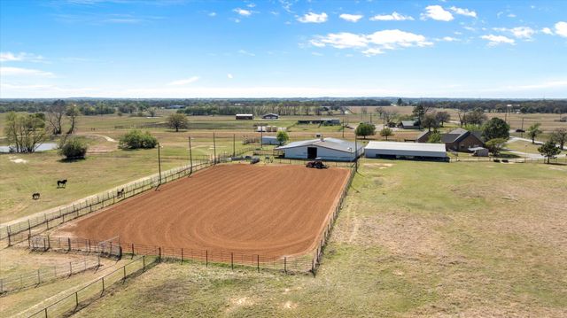 4525 Cattleguard Court, Tolar, TX 76476