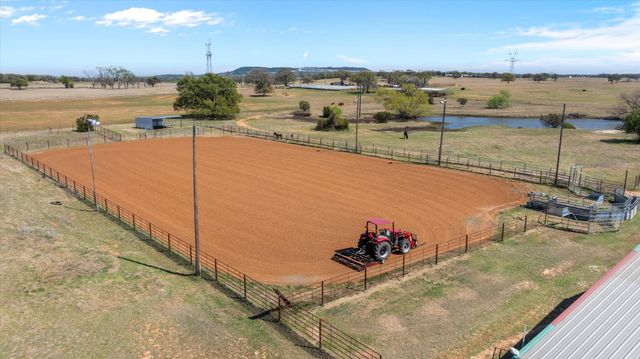 4525 Cattleguard Court, Tolar, TX 76476