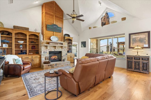 4525 Cattleguard Court, Tolar, TX 76476