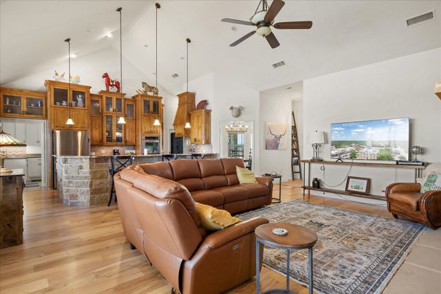 4525 Cattleguard Court, Tolar, TX 76476