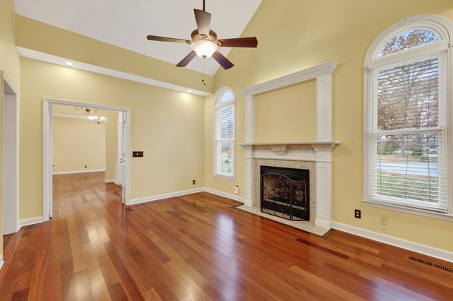 2006 Tamara Ct, Springfield, TN 37172