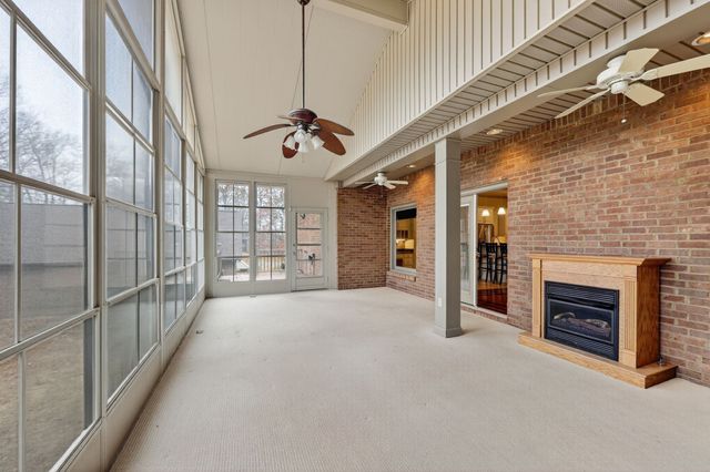 2006 Tamara Ct, Springfield, TN 37172