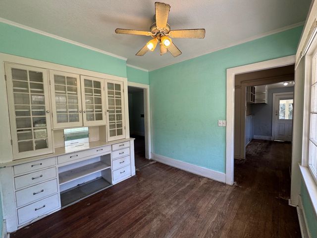 171 Central Ave, San Mateo, FL 32187