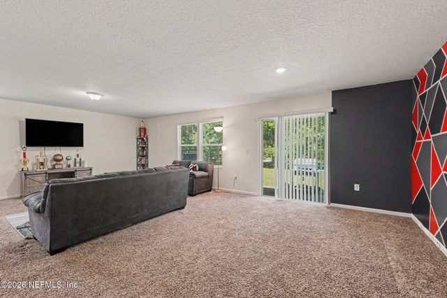 2048 NOTTOWAY WOODS Lane, Jacksonville, FL 32220