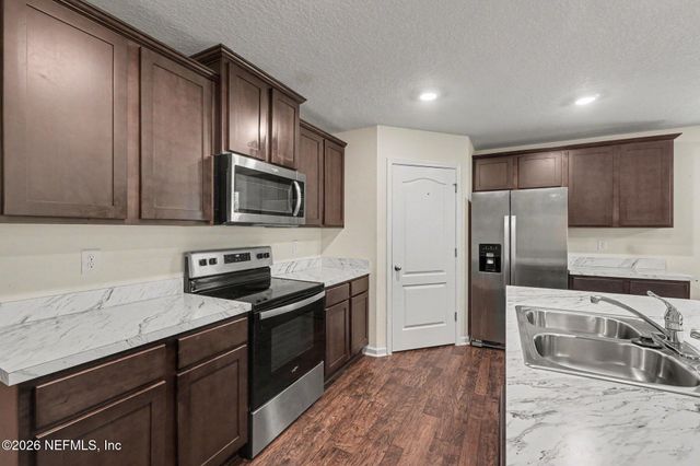2048 NOTTOWAY WOODS Lane, Jacksonville, FL 32220