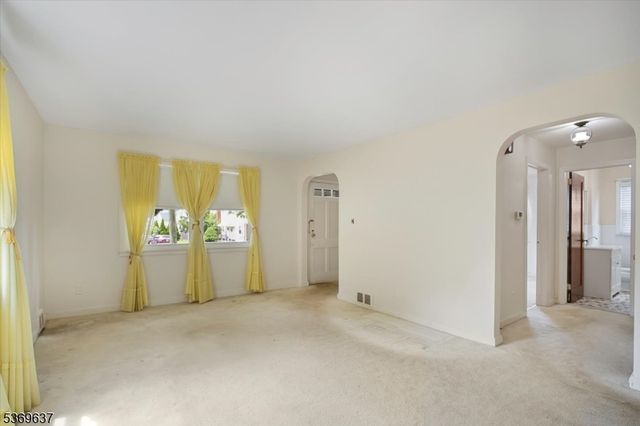 227 Elmwood Ave, Union Twp., NJ 07083