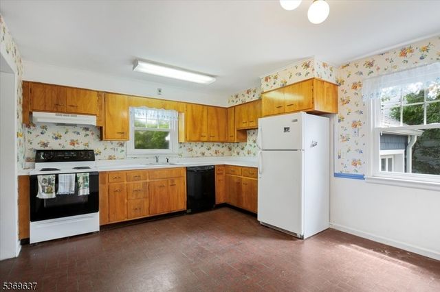 227 Elmwood Ave, Union Twp., NJ 07083
