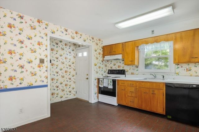 227 Elmwood Ave, Union Twp., NJ 07083