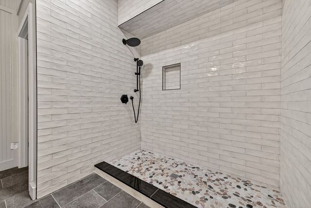 201 Highland Falls Road, Blue Ridge, GA 30513