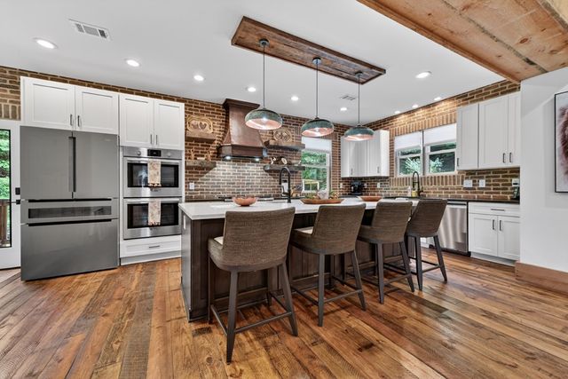 201 Highland Falls Road, Blue Ridge, GA 30513