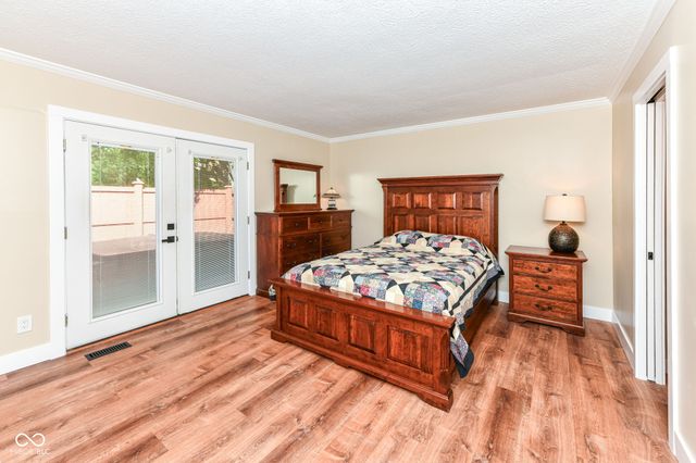 12370 Camberley Lane, Carmel, IN 46033