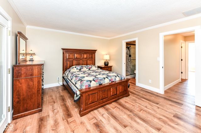 12370 Camberley Lane, Carmel, IN 46033