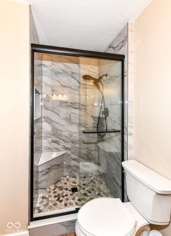 12370 Camberley Lane, Carmel, IN 46033
