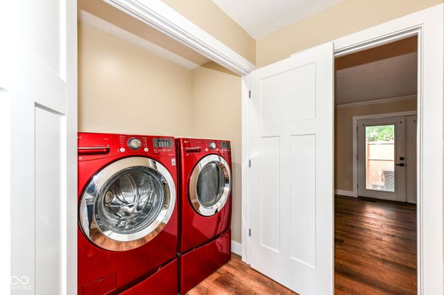 12370 Camberley Lane, Carmel, IN 46033