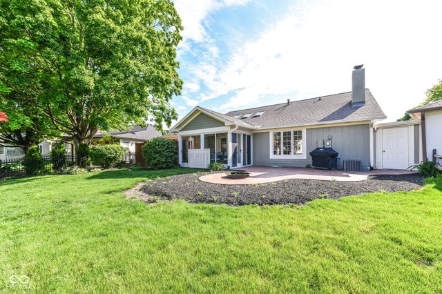 12370 Camberley Lane, Carmel, IN 46033