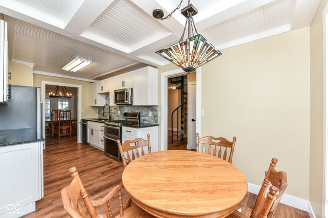 12370 Camberley Lane, Carmel, IN 46033