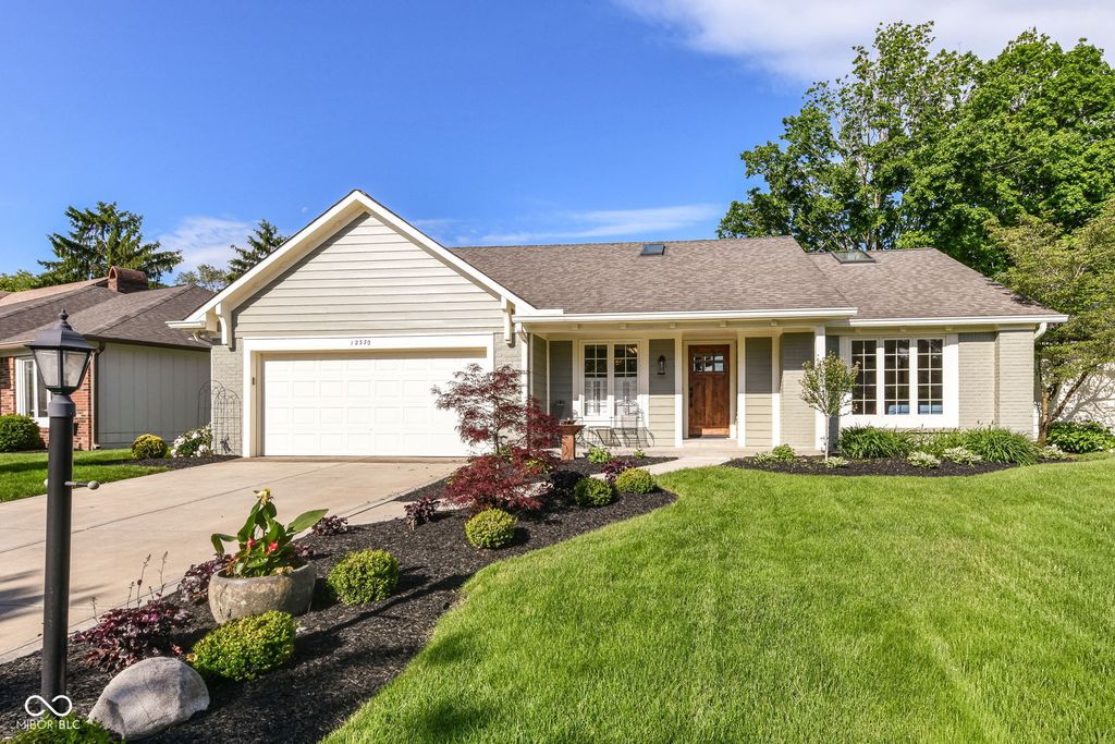 12370 Camberley Lane, Carmel, IN 46033