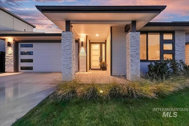 7771 W Daybreak Run Ct, Meridian, ID 83646 property photo