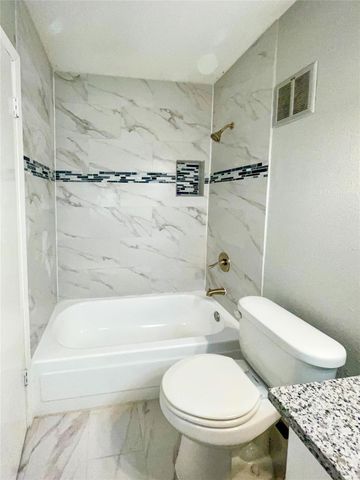 2675 Gessner Road 103, Houston, TX 77080