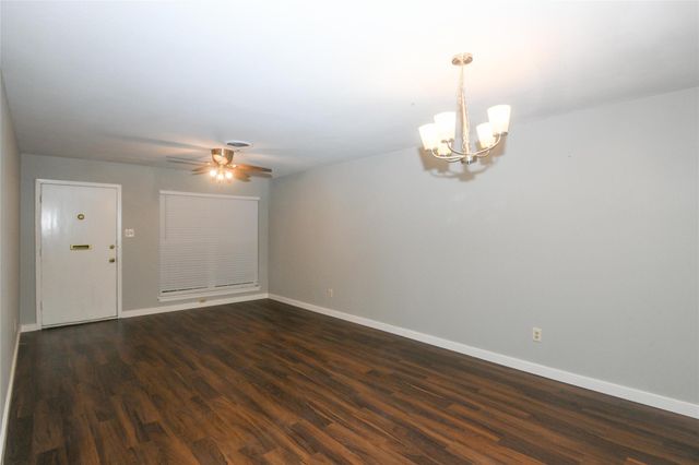2675 Gessner Road 103, Houston, TX 77080